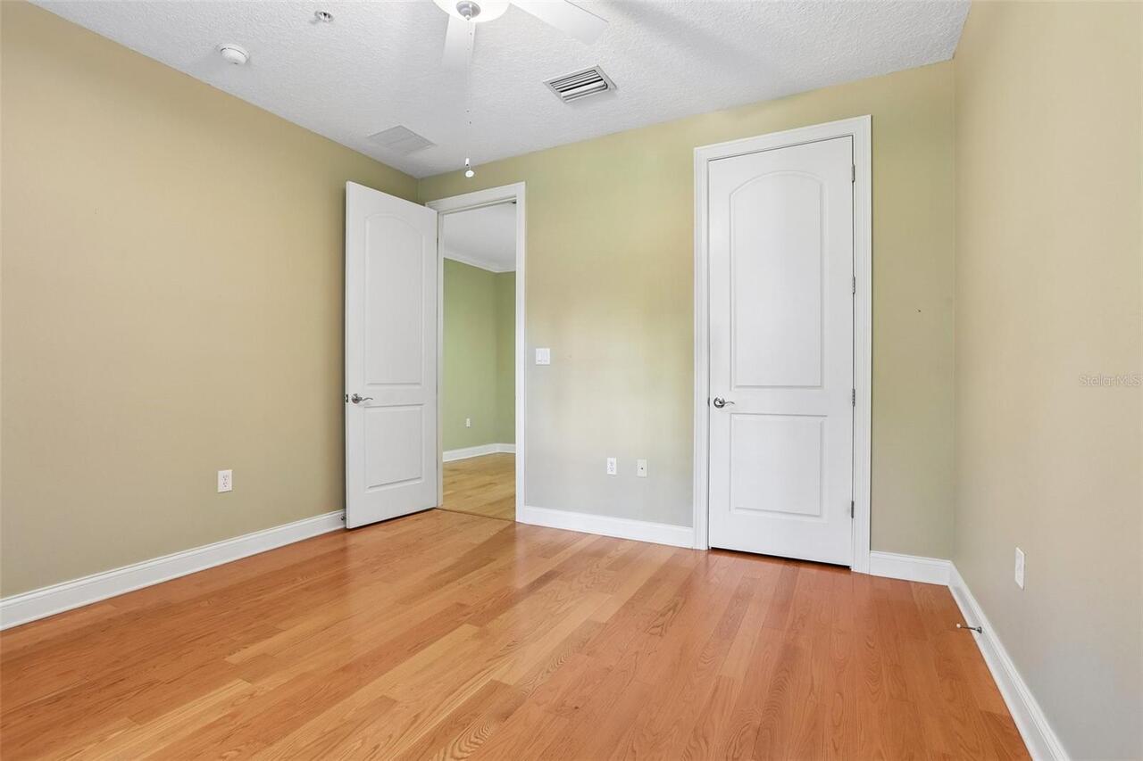 Listing Photo 23