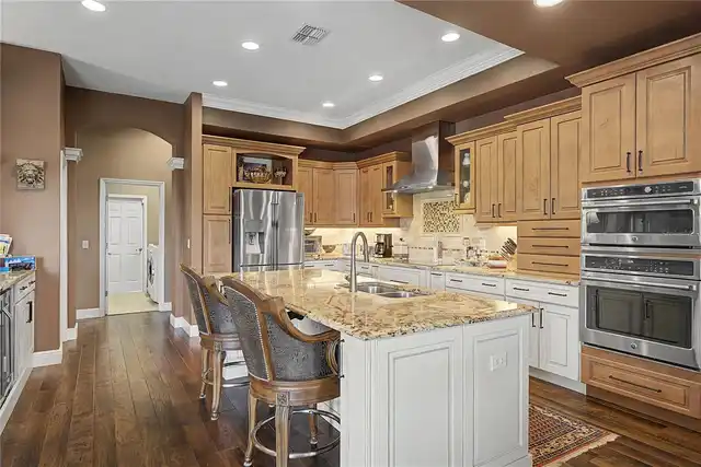 Listing Photo 18