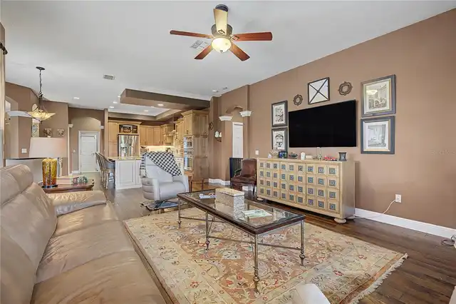 Listing Photo 19