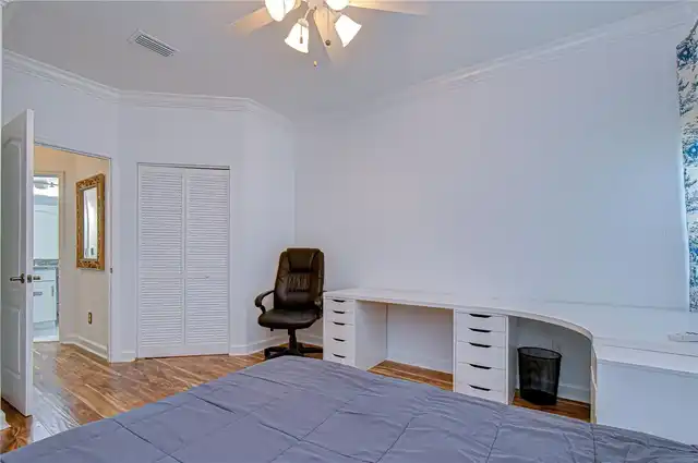 Listing Photo 20