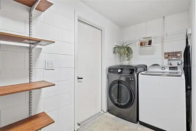 Listing Photo 28
