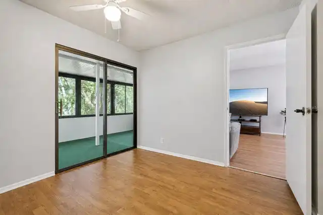 Listing Photo 14