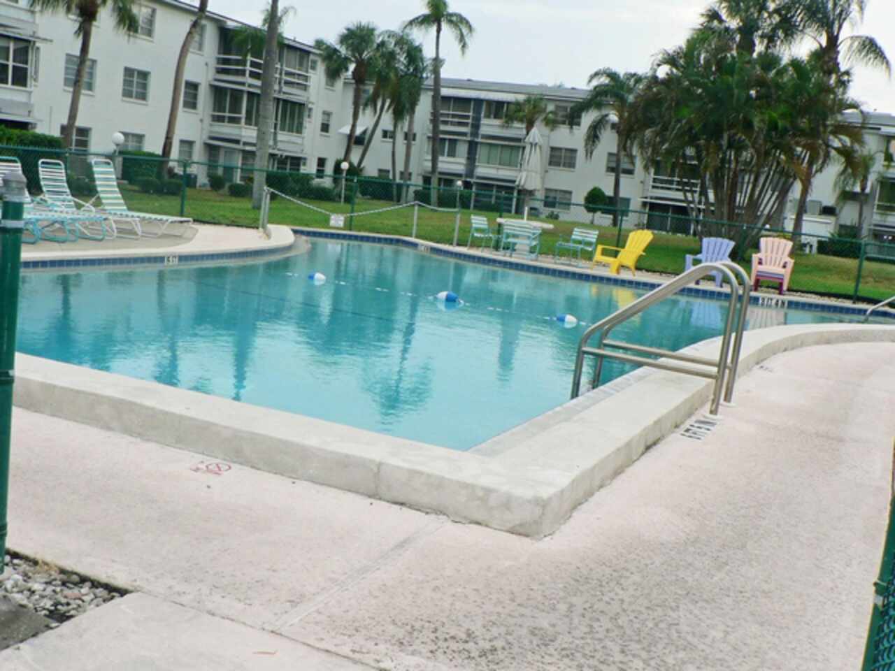 Listing Photo 11