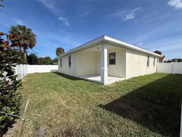 Listing Photo 22