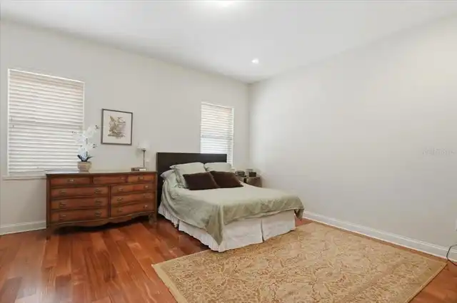 Listing Photo 25