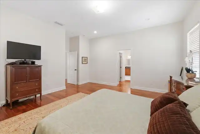 Listing Photo 27