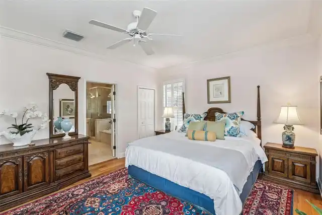 Listing Photo 23