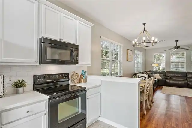 Listing Photo 9