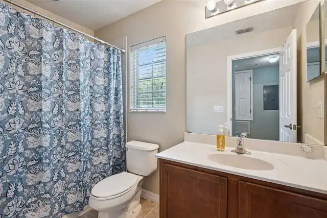 Listing Photo 25