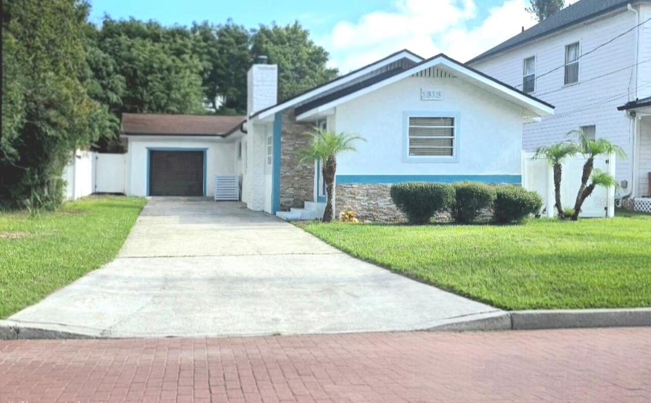 3BR, Residential Lease, 2BA, $2,499
Read More