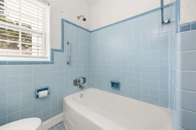 Listing Photo 18