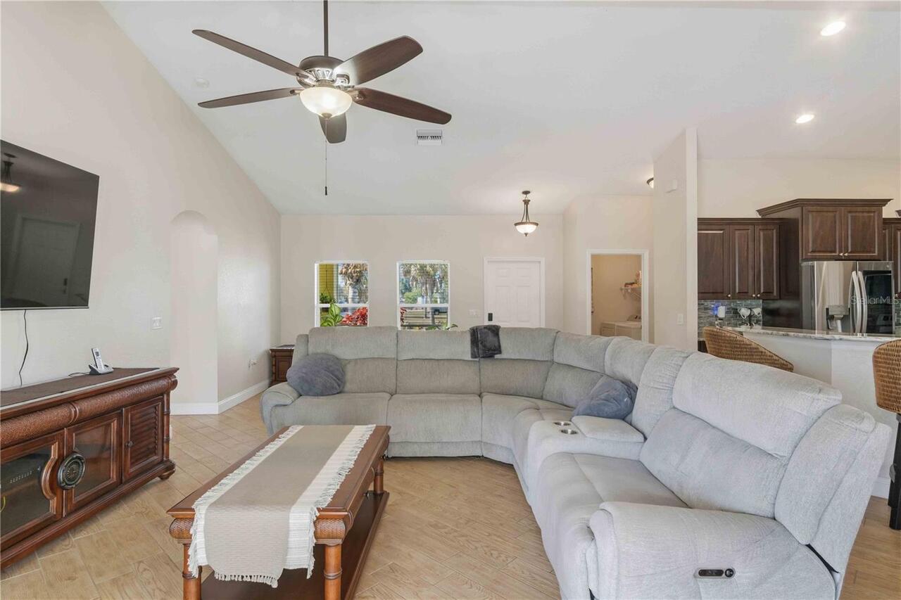 Listing Photo 21