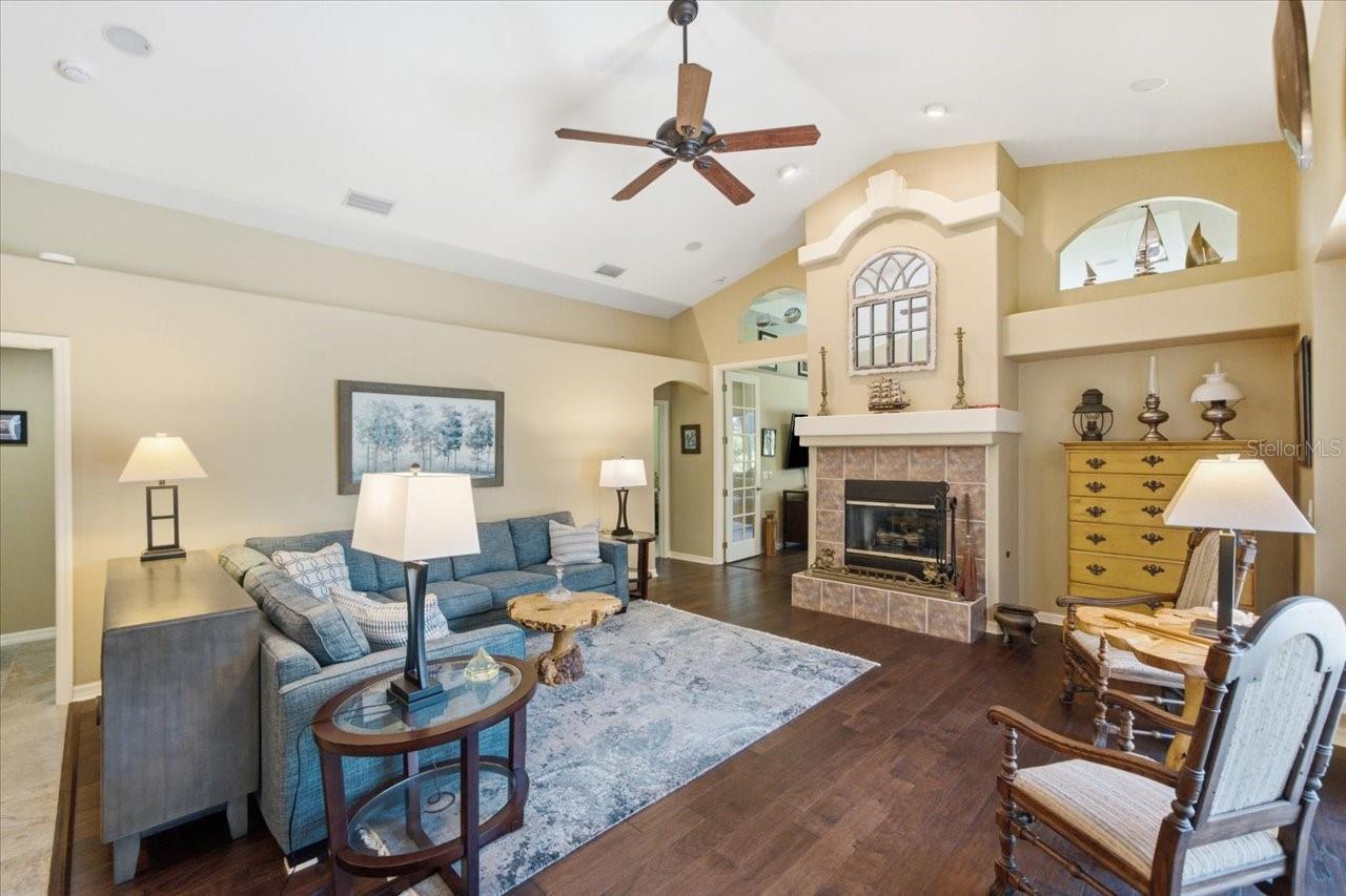 Listing Photo 19