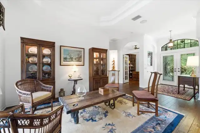 Listing Photo 28