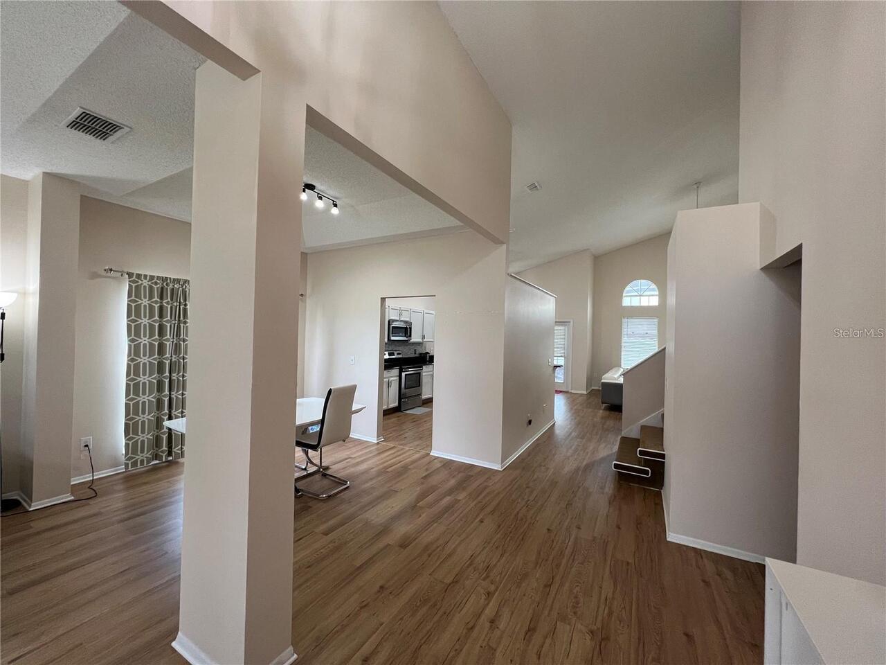 Listing Photo 14