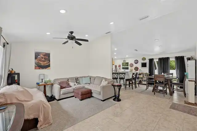 Listing Photo 13