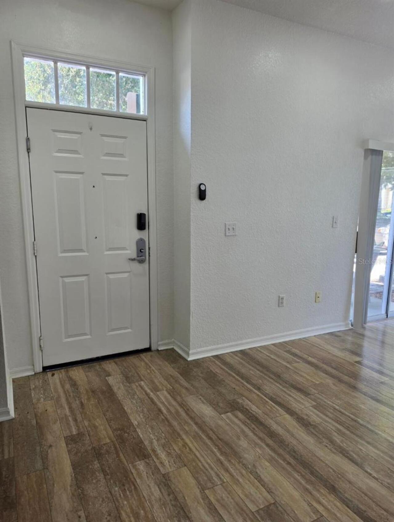 Listing Photo 6