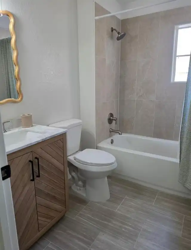 Listing Photo 14