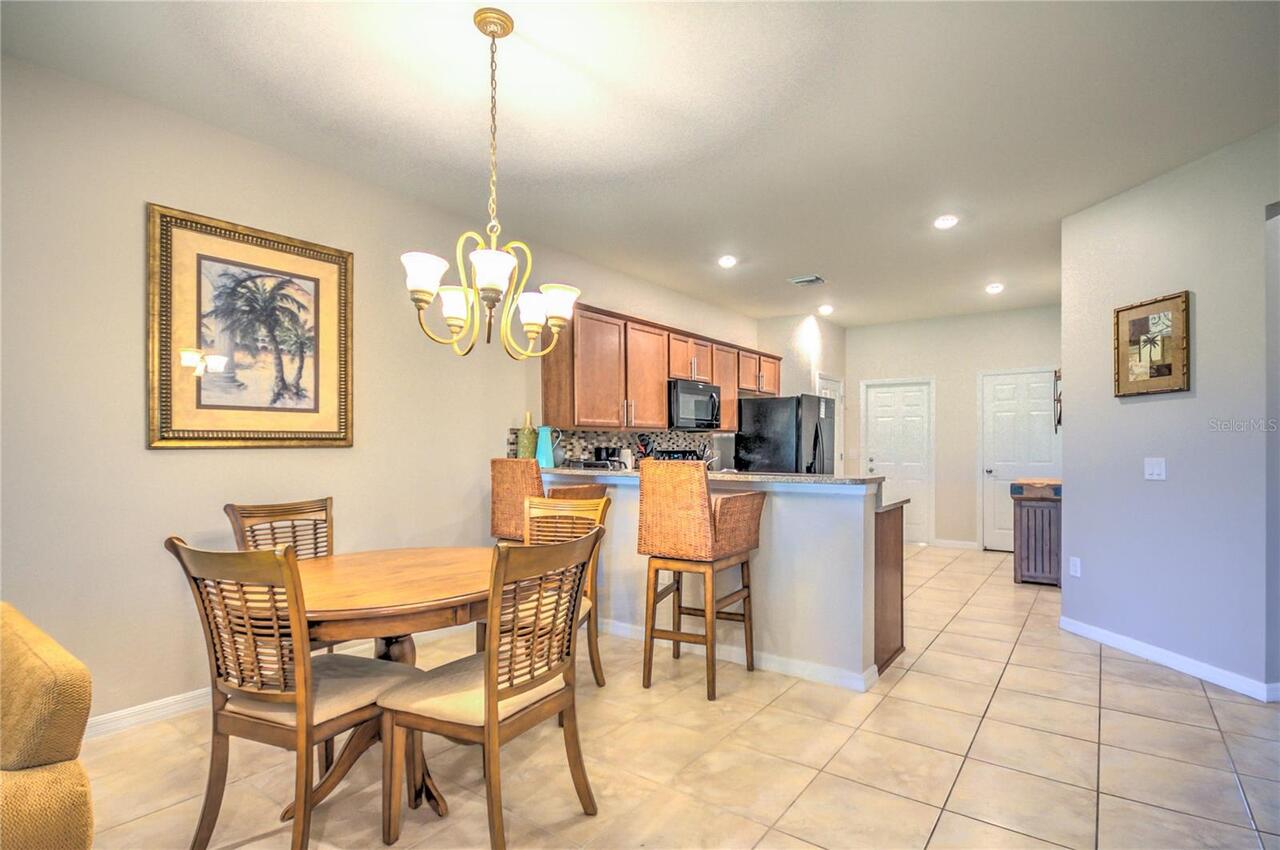 Listing Photo 12