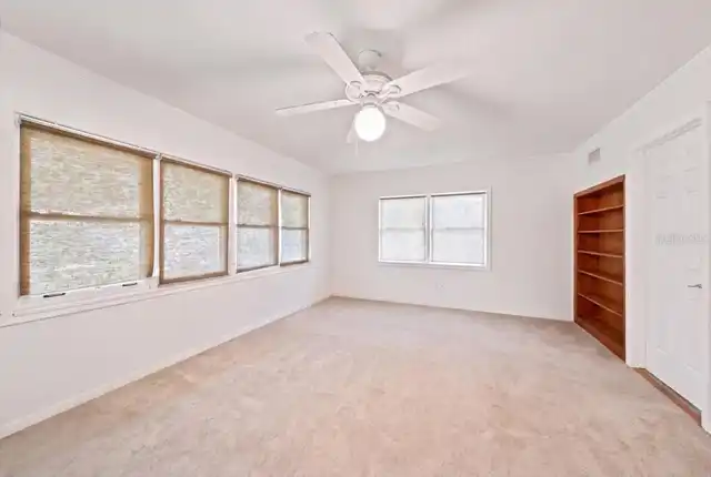 Listing Photo 23