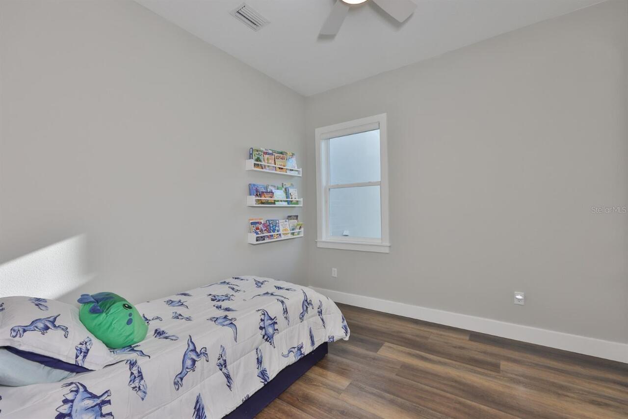 Listing Photo 33