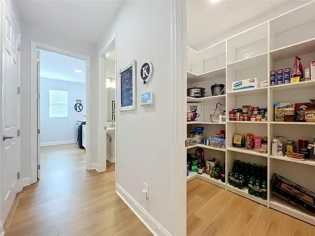 Listing Photo 9