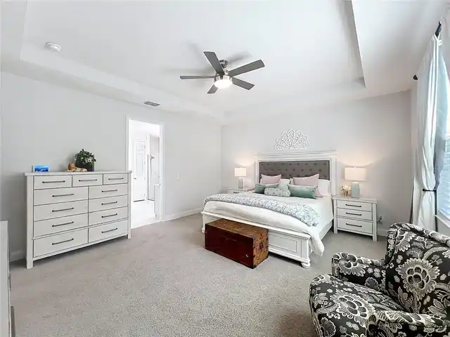 Listing Photo 14