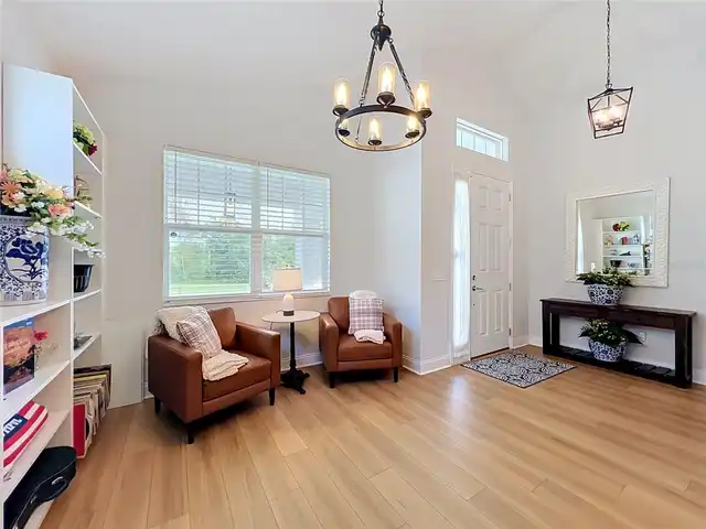 Listing Photo 23