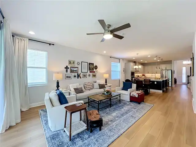 Listing Photo 29