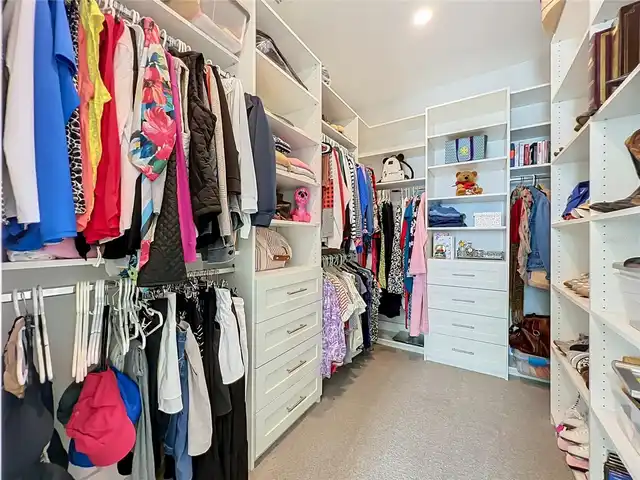 Listing Photo 33