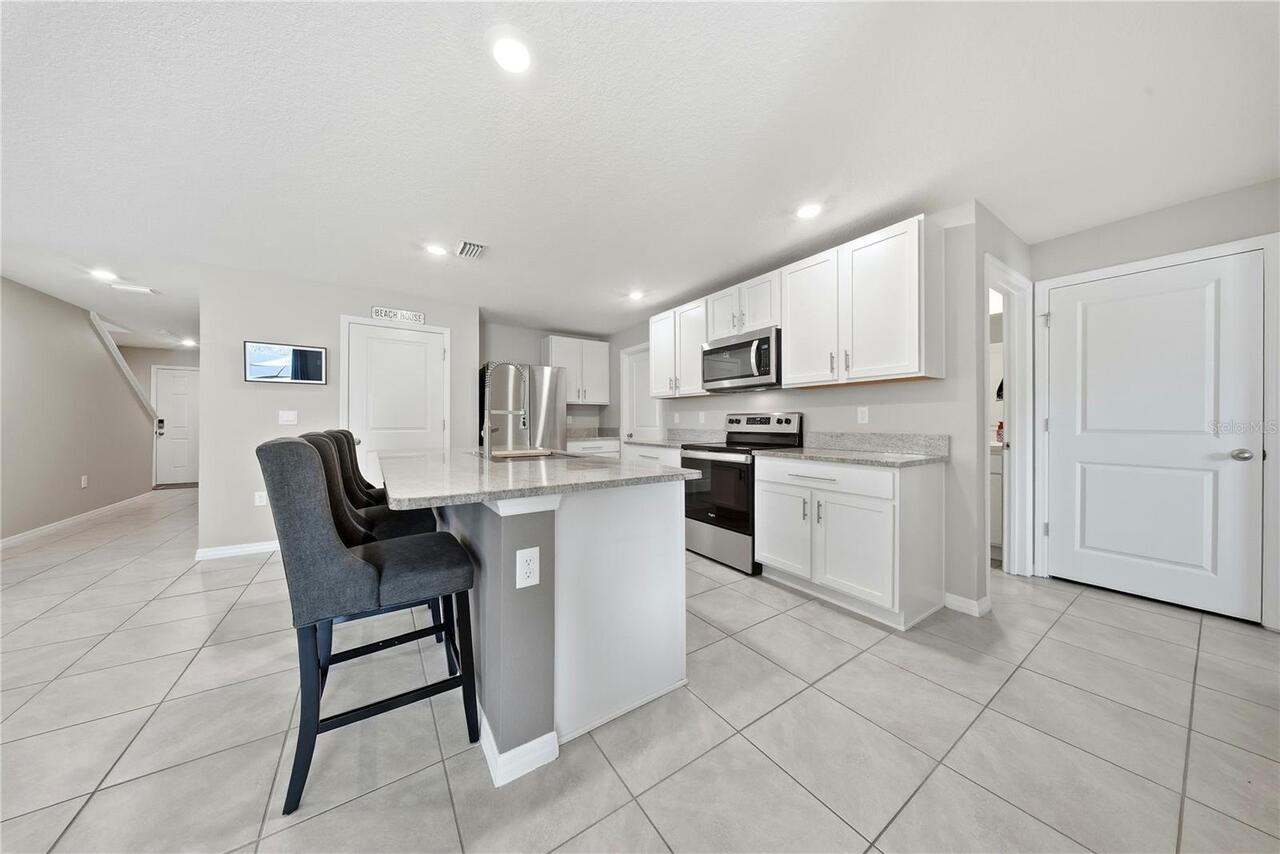 Listing Photo 7