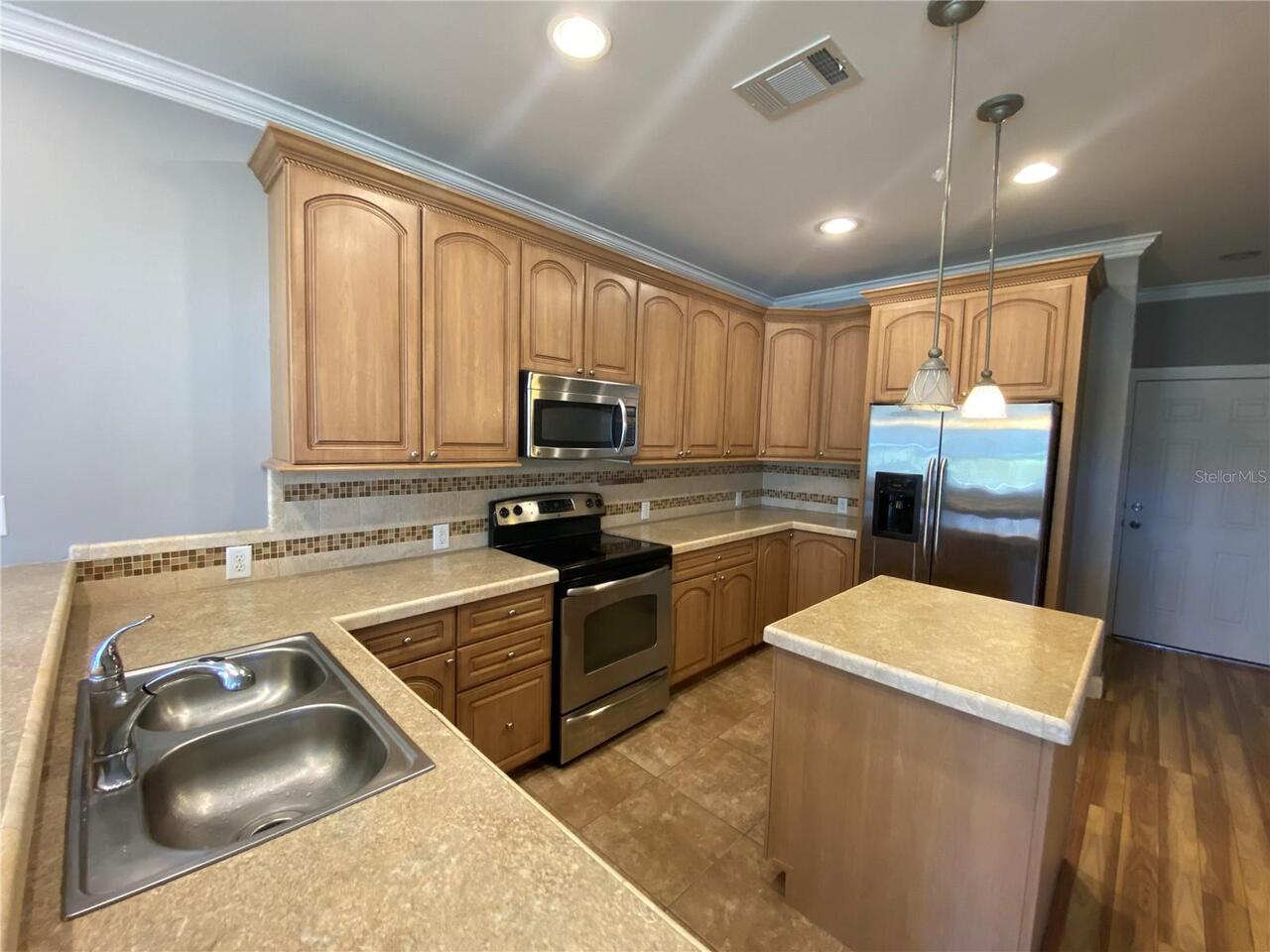 Listing Photo 7