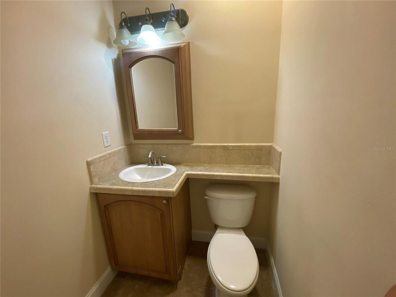 Listing Photo 9