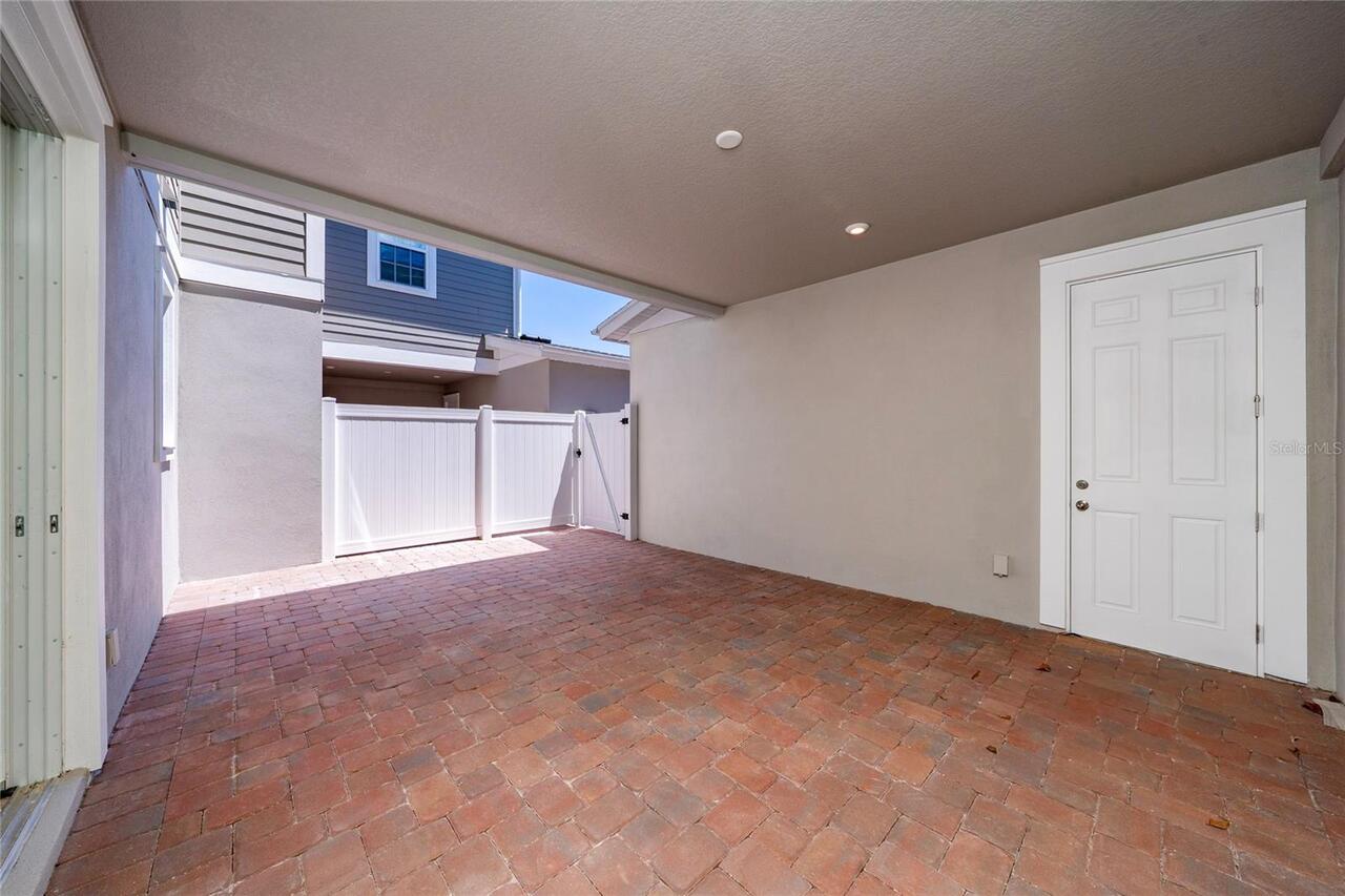 Listing Photo 25