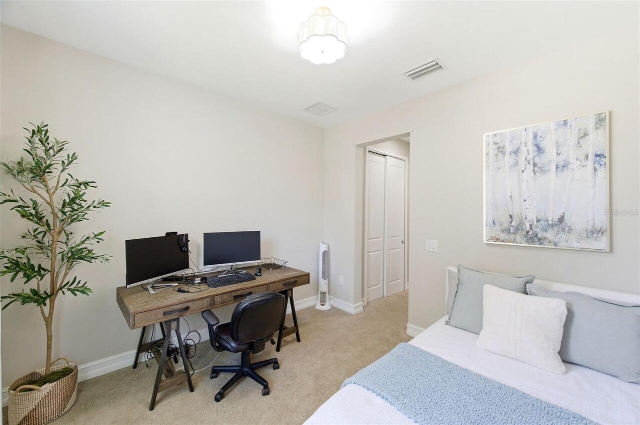 Listing Photo 32