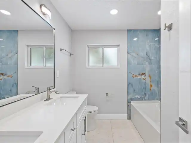 Listing Photo 15