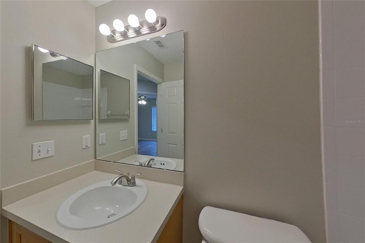 Listing Photo 14