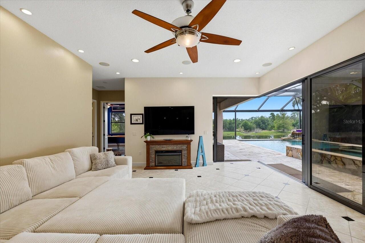 Listing Photo 23