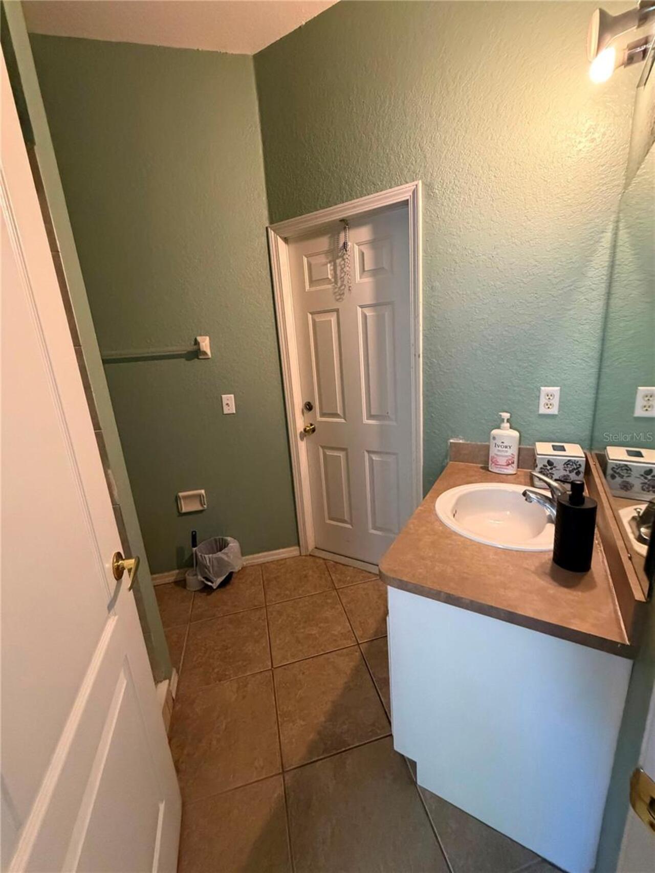 Listing Photo 7