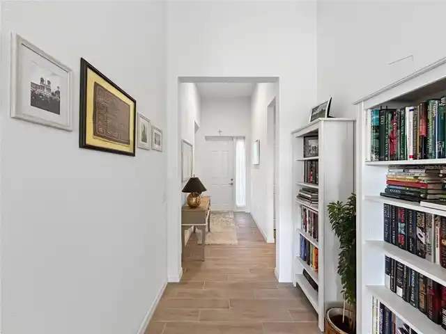 Listing Photo 14