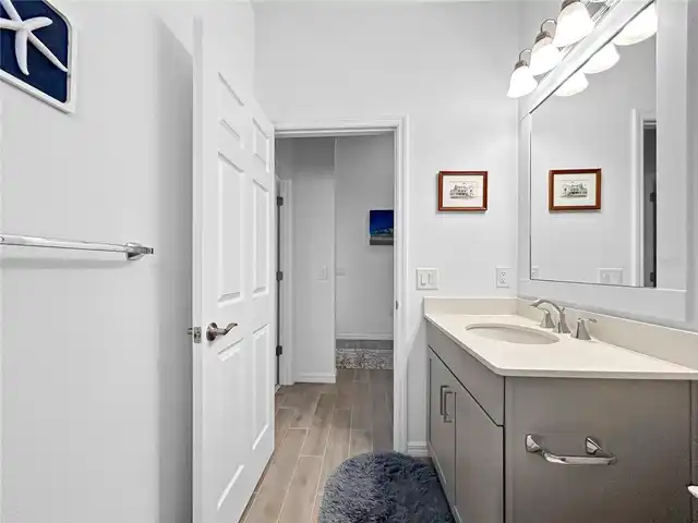 Listing Photo 42