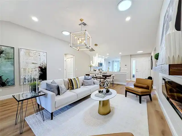 Listing Photo 25