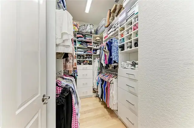Listing Photo 31