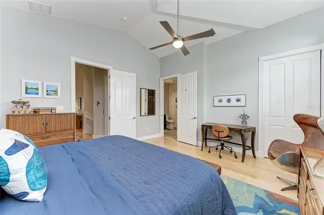 Listing Photo 37