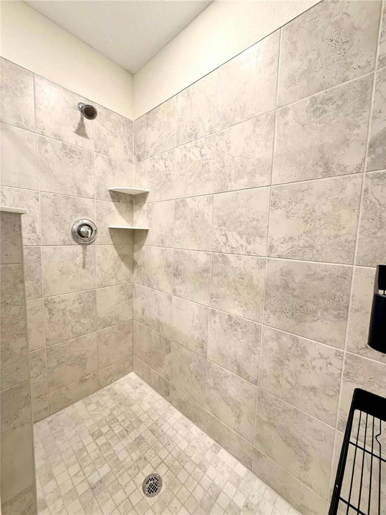 Listing Photo 33