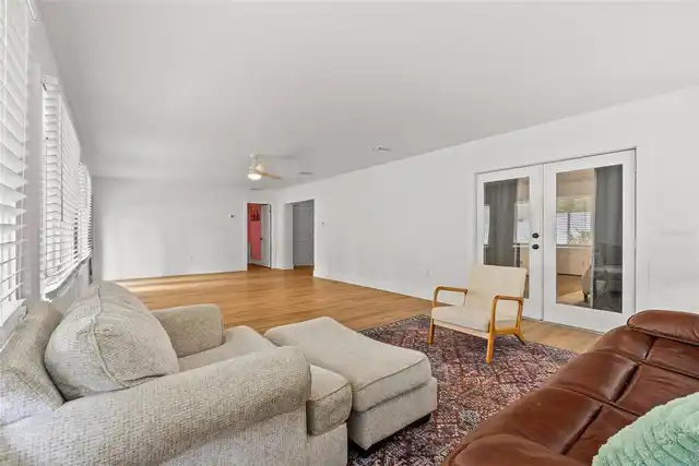 Listing Photo 22