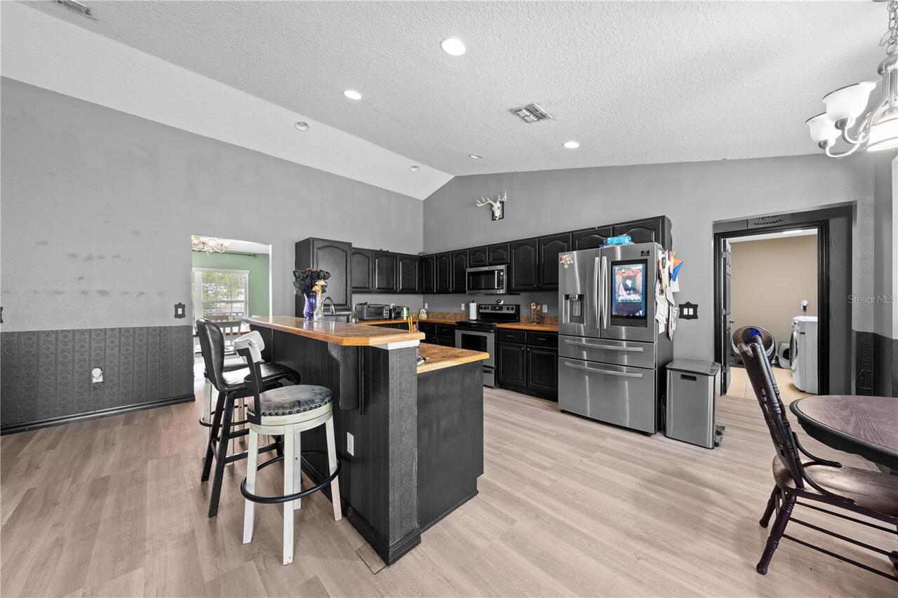 Listing Photo 15