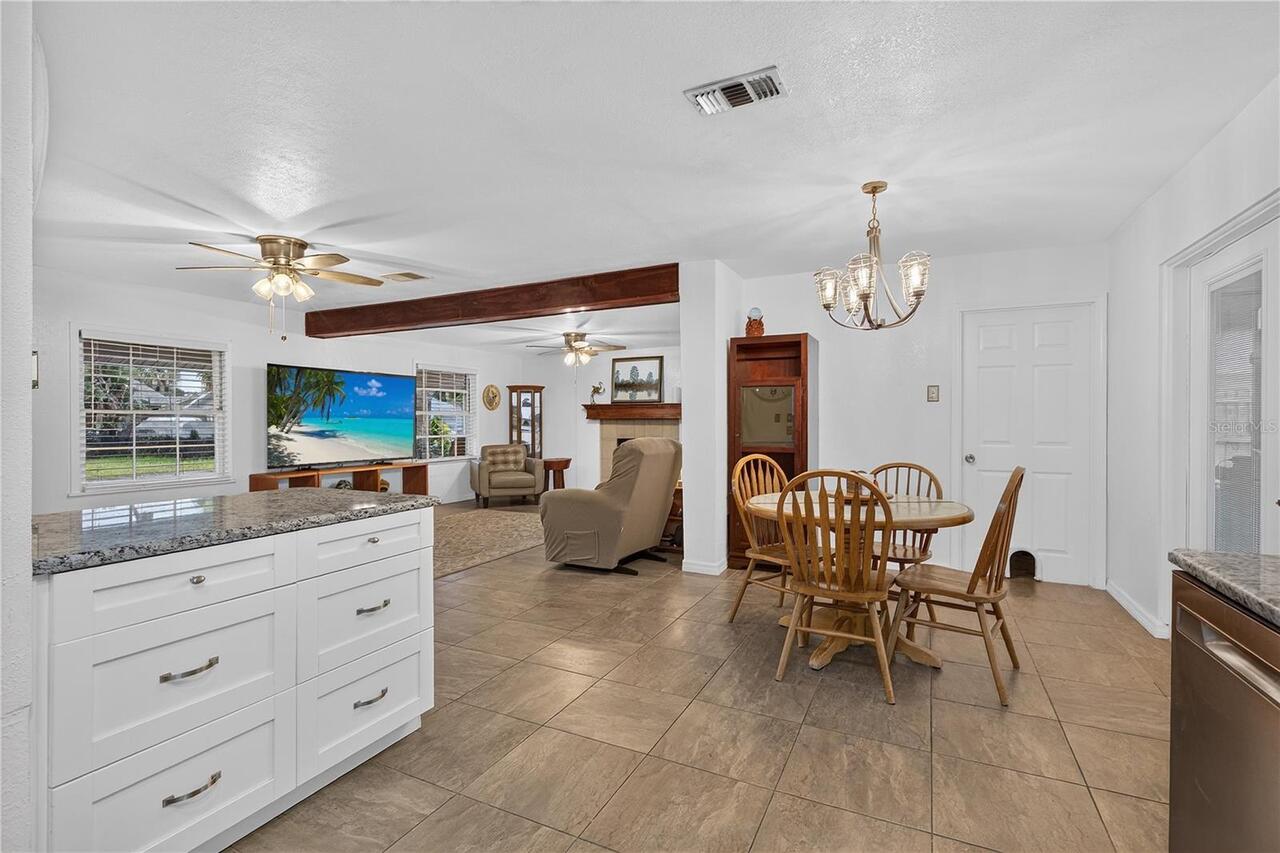 Listing Photo 16