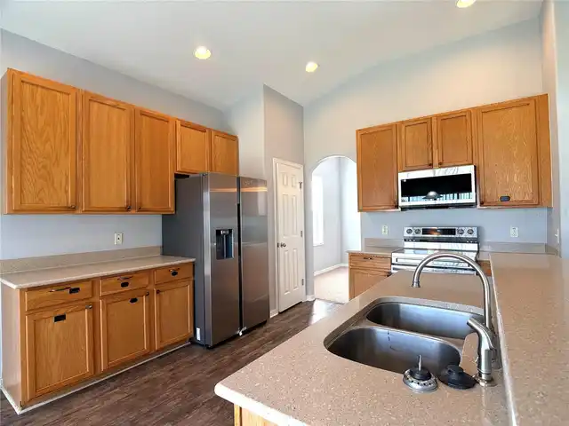 Listing Photo 5