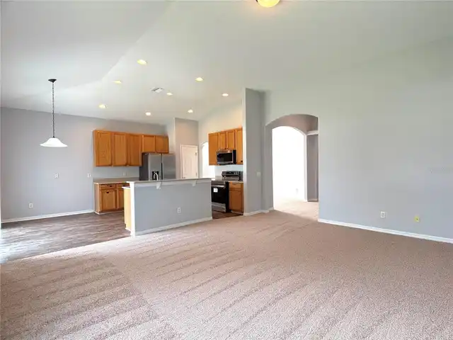 Listing Photo 7
